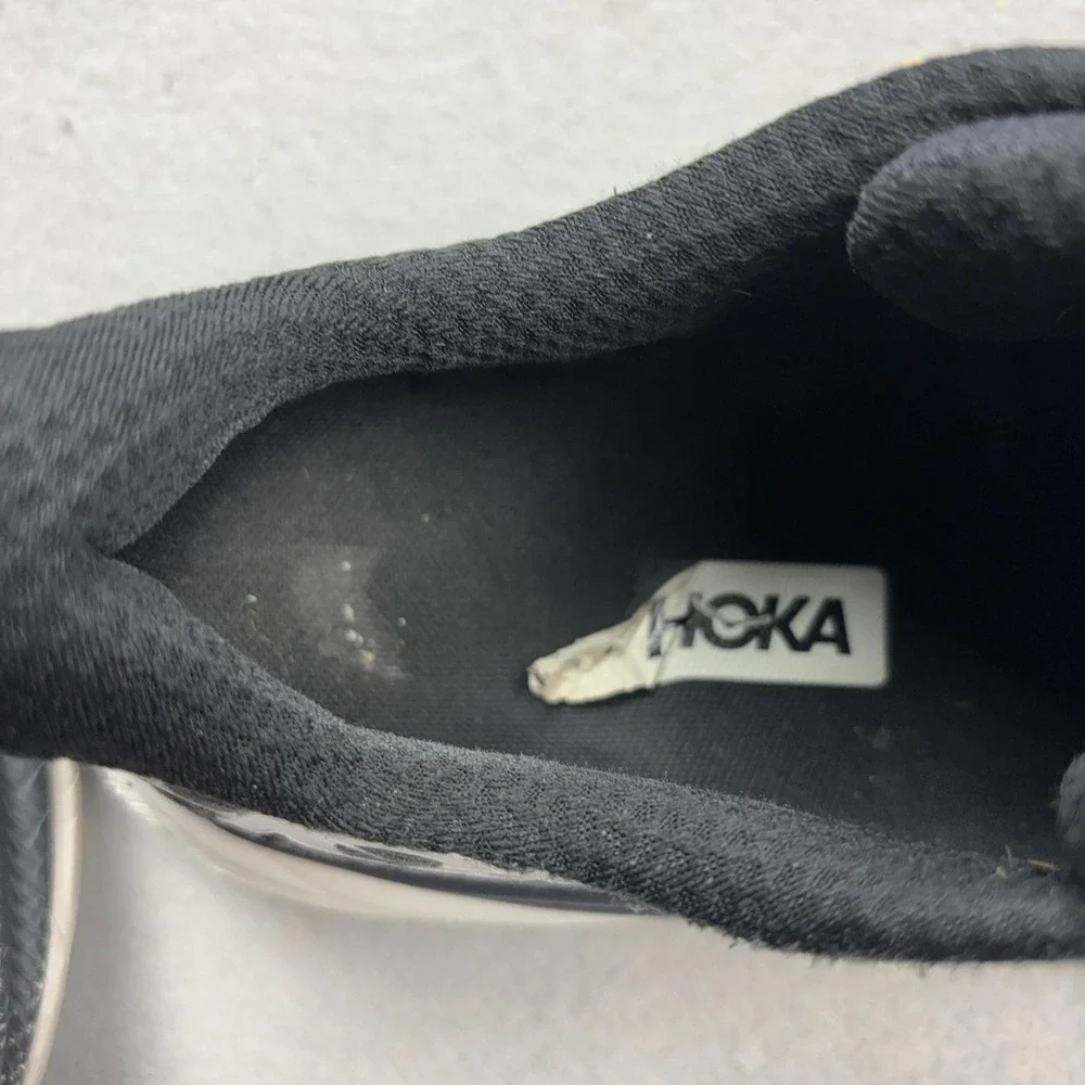 Hoka One One Clifton 9 Running Shoes Mens Size 11.5 Black Cushioned 1127895 BWHT